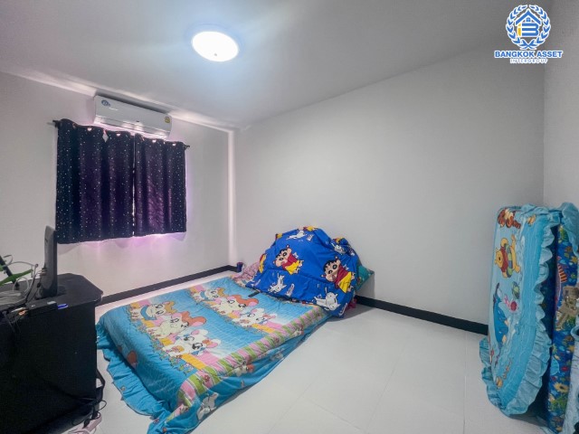 *****ทาวน์เฮ้าส์มือสองนนทบุรี ม.พฤกษา41 บางใหญ่ เนื้อที่มากถึง 22 ตร.ว. ฟังก์ชัน 3 ห้องนอน 2 ห้องน้ำ 1 ที่จอดรถ แถม 1 เครื่องปรับอากาศ บนทำเลแห่งการเดินทาง เชื่อมต่อ ถ.กาญจนาภิเษก ใกล้เซ็นทรัลเวสต์เกต และทางด่วน "ศรีรัช" จองเลย!